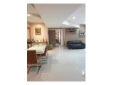 Dijual Unit Super BU Kondominium Taman Anggrek 3BR + 1 - Fully Furnished dan Sudah Renovasi (Ready To Use)