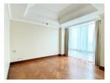 Dijual Cepat BU Apartemen Four Seasons Jakarta Selatan - 3 BR 2 Bathroom Luas 198 sqm Good Semi Furnished and Good Condition