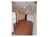 Master Bedroom Area, spacious, parqueted floors and with AC.