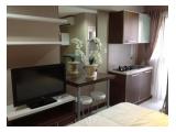 Rak TV, meja makan, pantry