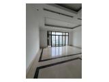 Dijual Apartemen Le Parc at Thamrin Nine - 3 Bedroom Semi Furnished 193,5 m2 - Jakarta Pusat